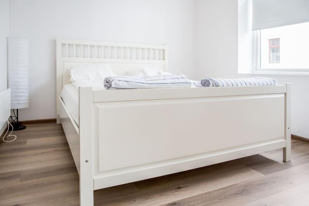 Free Parking Space, 2 Bed Room, Short Walk To Brosundet Ålesund Zewnętrze zdjęcie